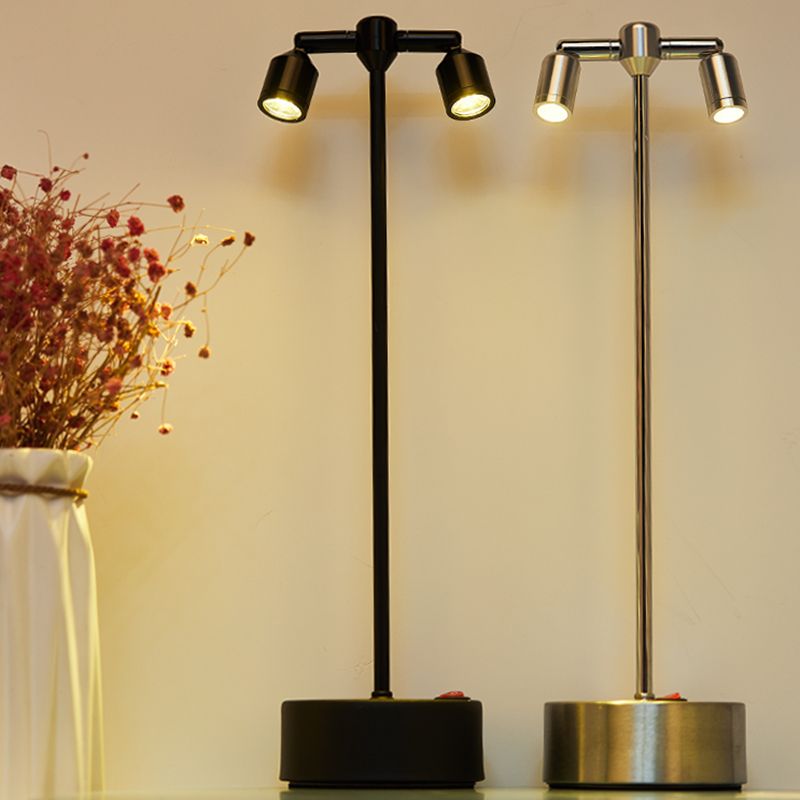 Aluminum Minimalism Table Lamp Contemporary Style LED Table Lamp for Restaurant