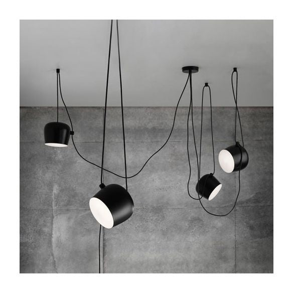 Metall -Swag -Anhänger Light Kit Moderne 3/4 Köpfe hängen hängende Licht in Schwarz/Weiß mit einstellbarem Kabel