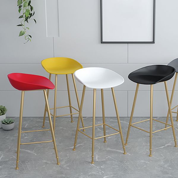 Industrial Counter Stool with Bucket Plastic Bar Stools for Restaurant