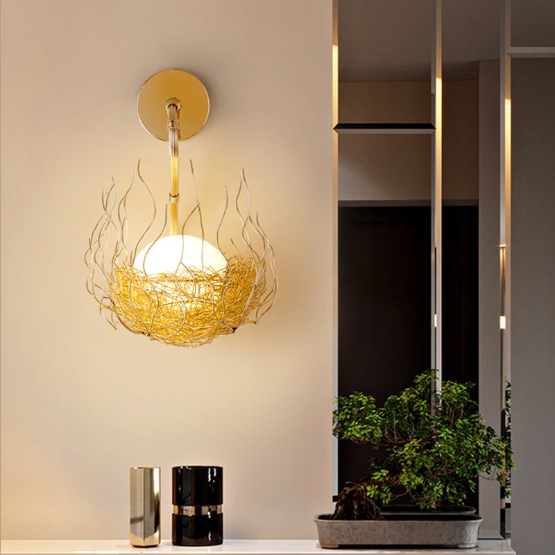 Globe Glass Wand Licht armatuur met gouden nestontwerp Postmodern 1 licht SCONCE LICHT, 8,5 "/10" breed