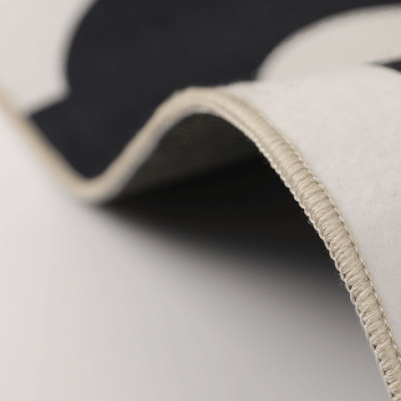 White Line Pattern Area Carpet Modern Polyester Area Rug Non-Slip Backing Rug for Home Decor