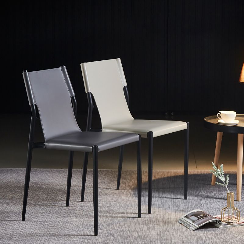 Silla lateral de cuero de diseñador para cafetería, silla de comedor con respaldo sólido