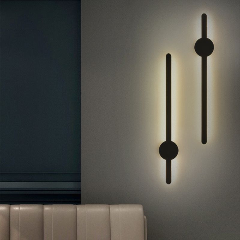 Forme linéaire Mur en métal Gamique de style moderne Lumière de mur de lumière unique en noir