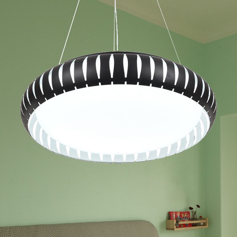 Lámpara moderna de metal de metal de techo redondo LED/negro/blanco en luz cálida/blanca/natural, 18 "/22" de ancho