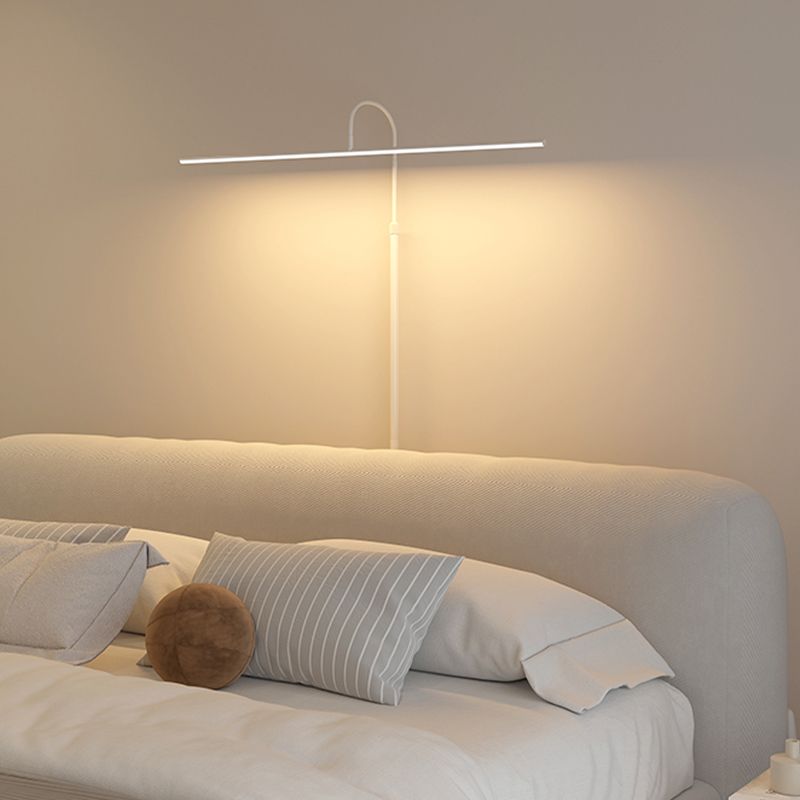 Modern Style Strip Shape Floor Lighting Metal 1 Light Floor Lamp for Restaurant