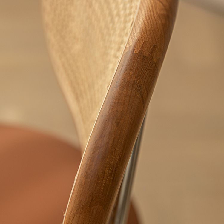 Sillas de comedor de estilo moderno, silla con respaldo abierto lateral sin brazos y patas de metal para cocina