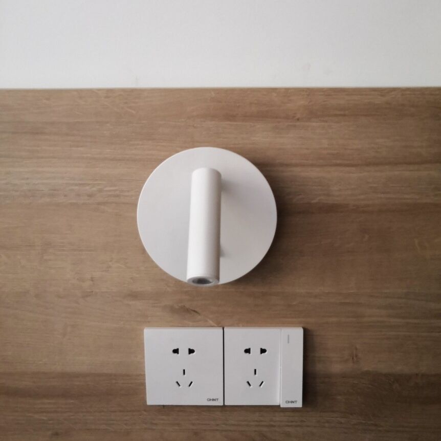 Moderner minimalistischer Stil Lesen Wandleuchte 2 Lichter Lesen Wandlampe für Schlafzimmer