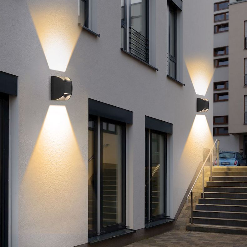 Black LED Wall Sconce in Modern Creative Style Aluminium Waterproof Spotlight with Glass Shade