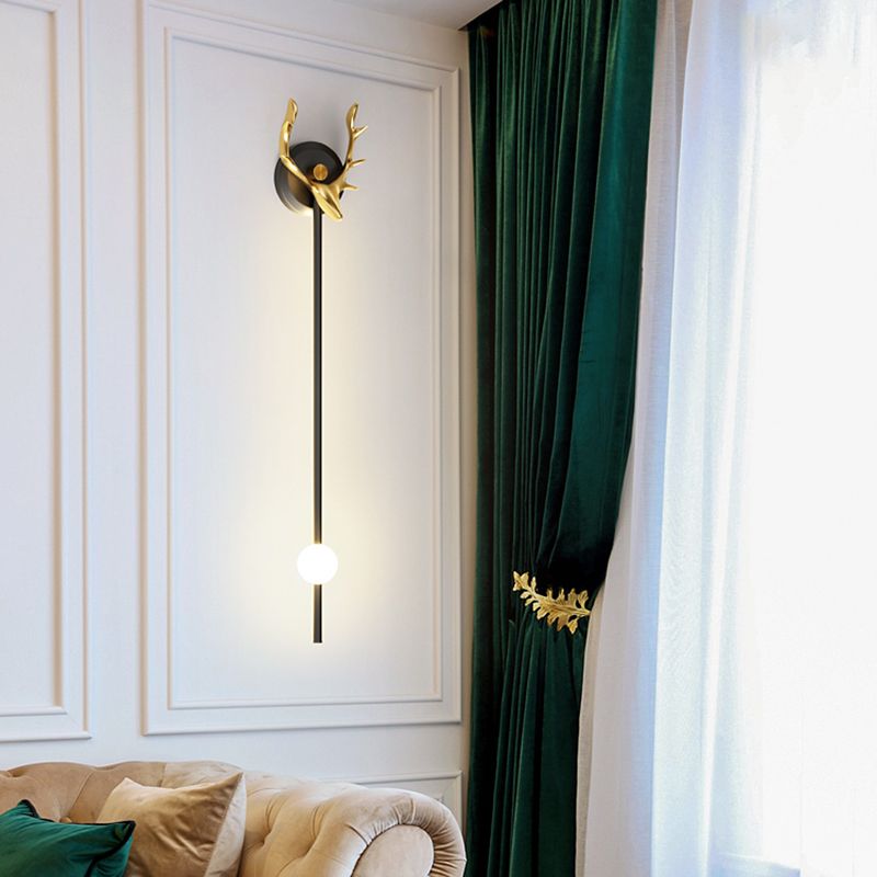 Modern Style Metal Wall Light Linear LED Wall Light Sconce for Bedroom