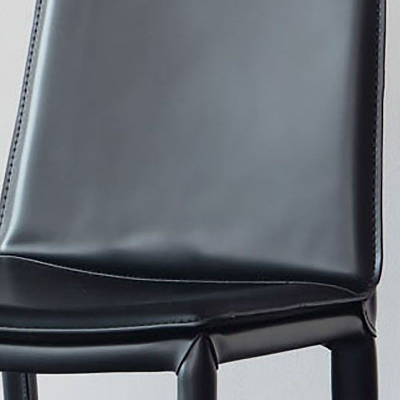 Chaises de salle à manger en cuir style contemporain Chaises d'appoint sans accoudoirs à dossier solide (Ensemble de 2)
