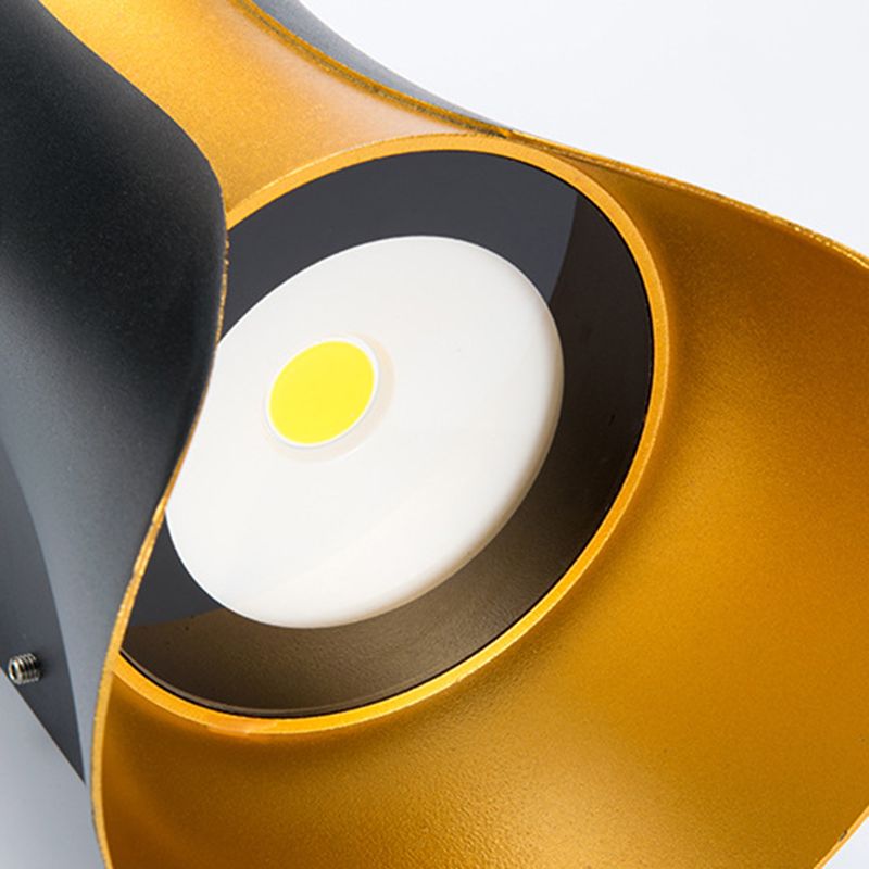 Outdoor LED Wall Mount Light Waterproof Wall Sconce Light with Aluminum Shade