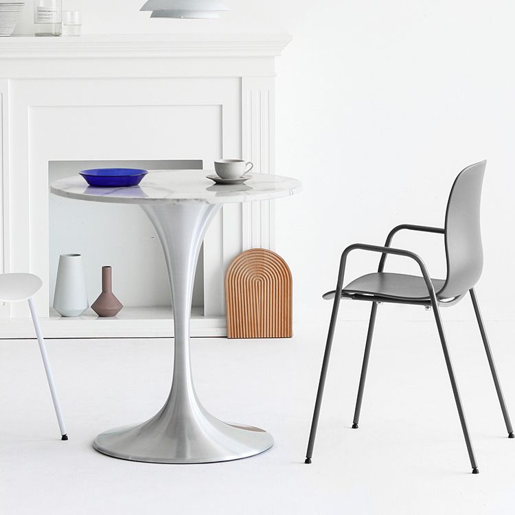 Metal Modern Round Dining Table Marble Top Indoor Table with Tulip Base