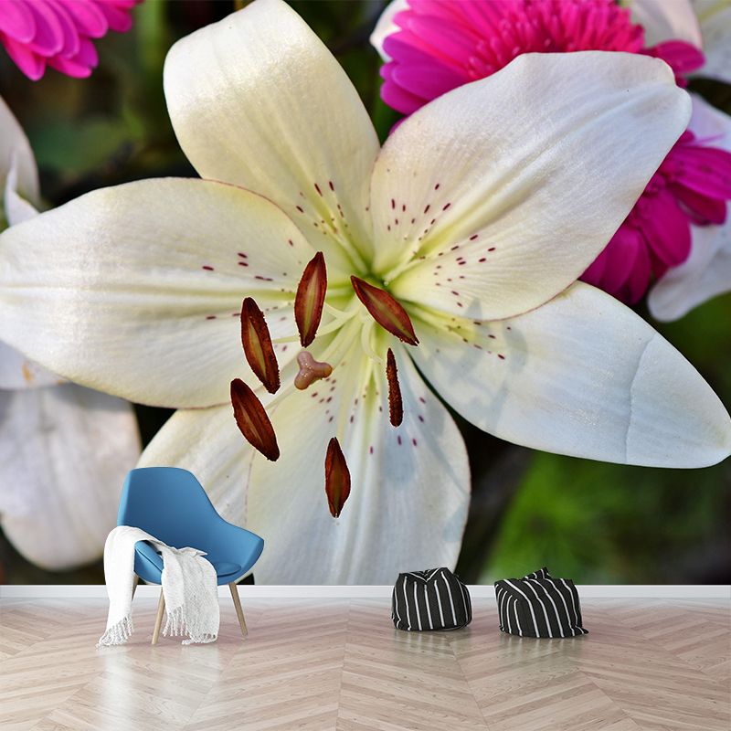Blooming Lily Mural Moisture Resistant Wallpaper Wall Decor for House Interior