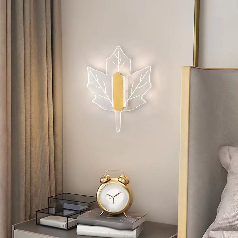 Contemporary LED Wall Lighting Acrylic Wall Mounted Fixture in Gold & Clear