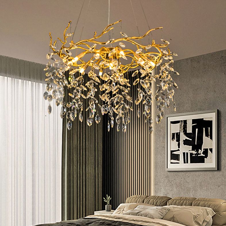Goldene Aluminiumzweige geformte Kronleuchter transparente Kristalltropfen rustikaler Vintage -Anhänger Licht