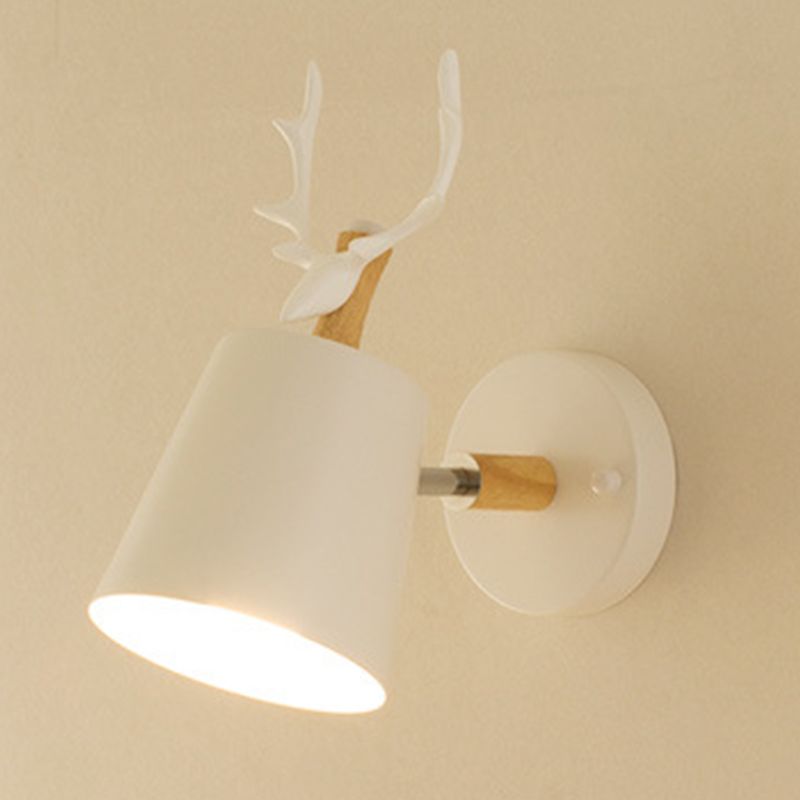 Modern Style Antlers Shape Wall Sconce Metal 1 Light Sconces for Bedroom