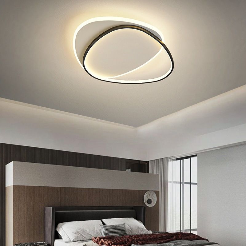 Minimalism Flush Mount Triangle Metal LED Ceiling Light Fixture for Bedroom