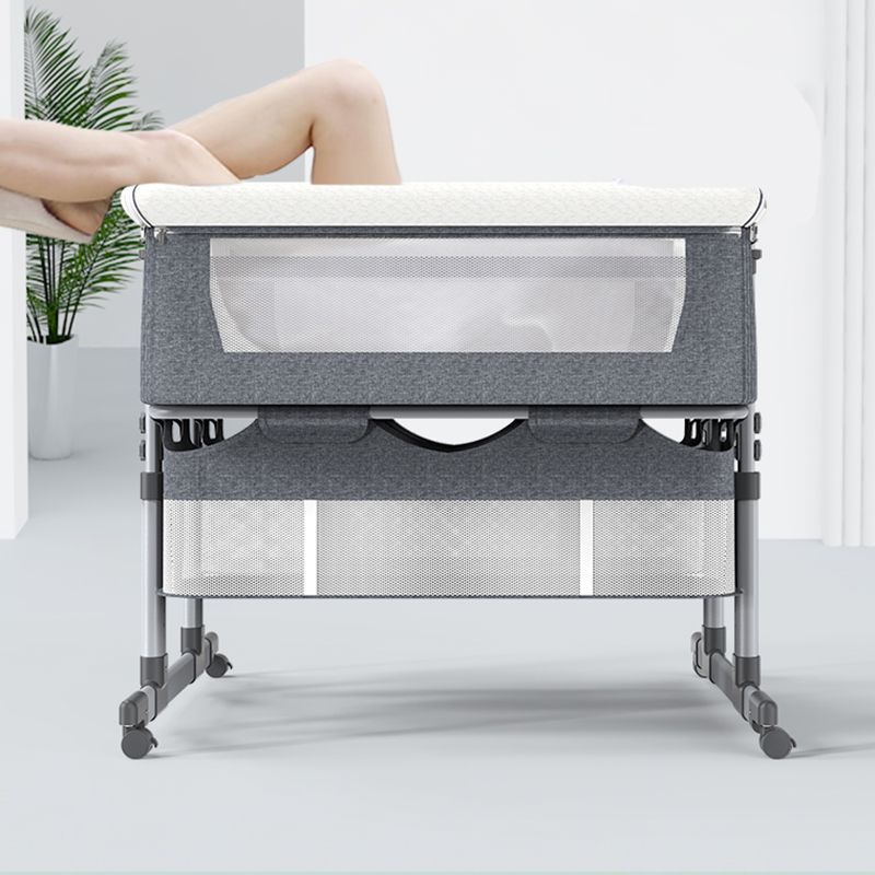 Modern Crib Cradle Silver Metal Base Crib Cradle with Playpen