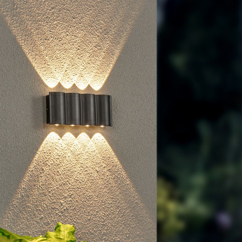 Moderne buizen met minimalistische stijl op en neer LED -muur SCONCE Metalen wandlampen voor buitenmuur