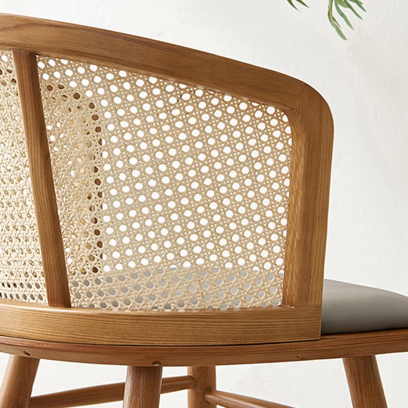 Traditional Style Dining Chair Solid Wood Cane Back Dining Armchair