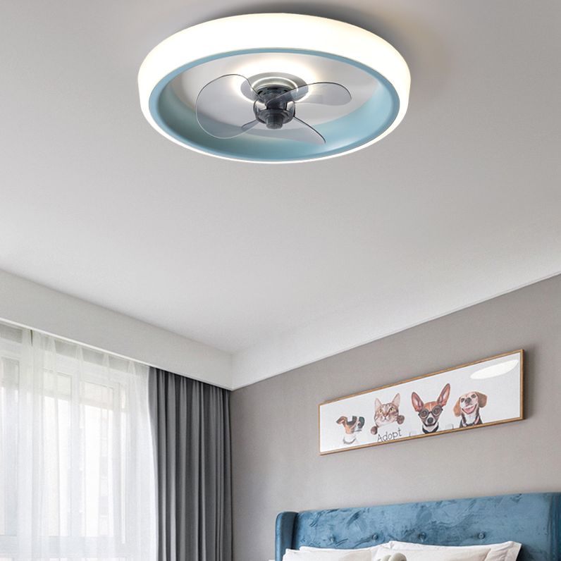 Fernbedienungssteuerungs -LED -Deckenlüfter Macaron Acryl Schlafzimmer Halbflush -Halterung Lampe