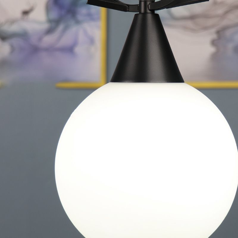 Modern Creative Creative Creative Light Lampade in ferro laccata lampada appesa con tonalità di vetro bianco
