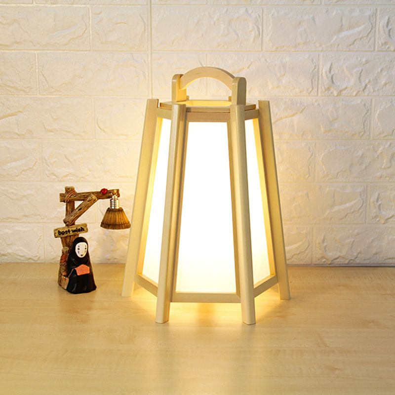 Japanische sich verjüngte Form -Aufgaben beleuchtet Holz 1 Kopf Nachttisch Lampe in Beige mit Griff