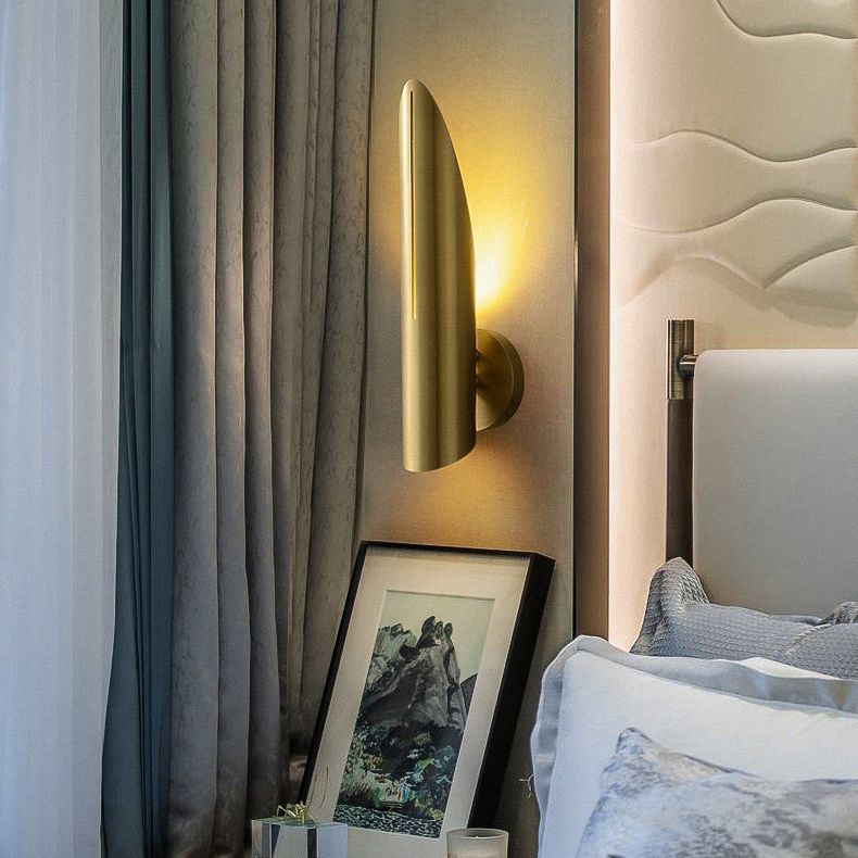 Hollow Bamboo Leaf Shaped Simplicity Sconce Light 13.7" H Post-modern Style Metal Lighting Fixture for Bedroom