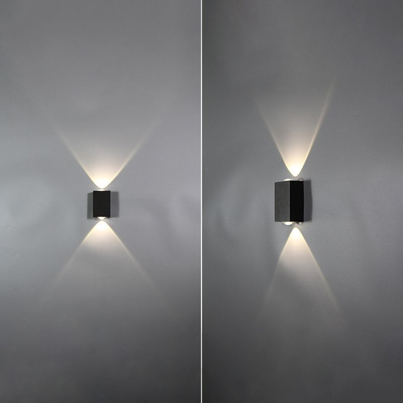 Black Geometric LED Wall Lamp in Modern Concise Style Aluminium Wall Sconce with Glass Shade