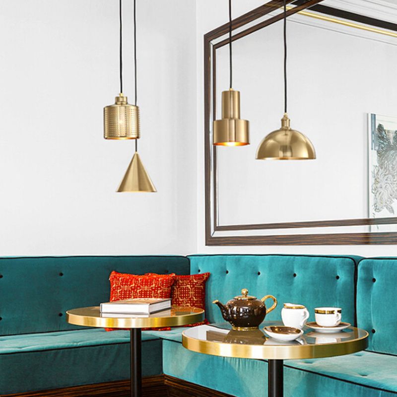 Anhänger Beleuchtungskörper Moderne 1-Licht-Gold-Federlampe mit Metallschatten