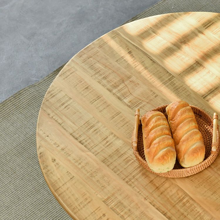 Zeitgenössischer Esstisch ovaler masser Holztisch mit metallischem vierbeinigen Tisch
