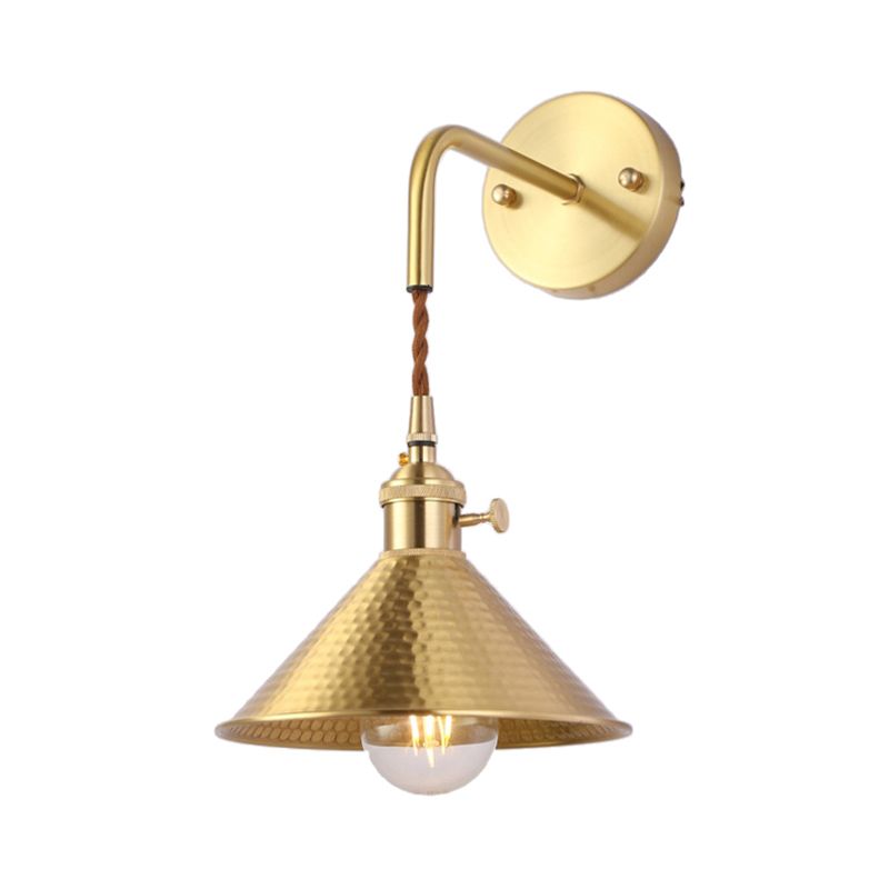 Hammered Cone Metal Wall Lamp Industrial 1 Head Living Room Sconce Light Fixture in Antique Brass/Brushed Brass