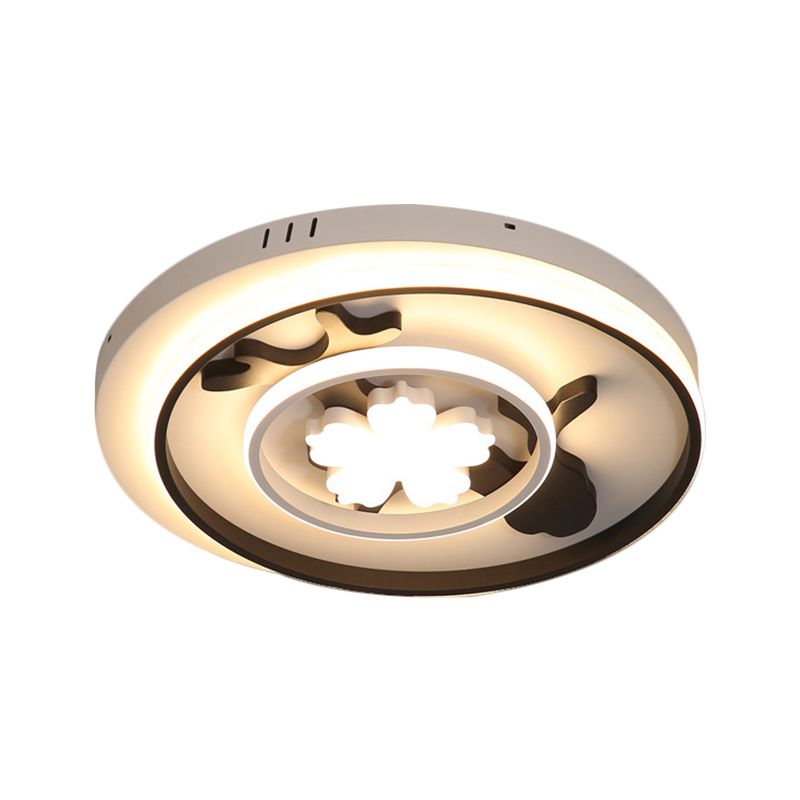 Doughnut Parlor Flush Mount Lamp Metal 19.5"/23.5" Wide LED Simplicity Ceiling Flush with Floral Design in Black