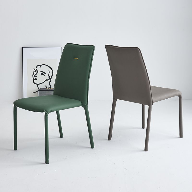 Sillas de comedor de cuero de estilo moderno, silla lateral apilable con respaldo sólido para uso doméstico (juego de 2)