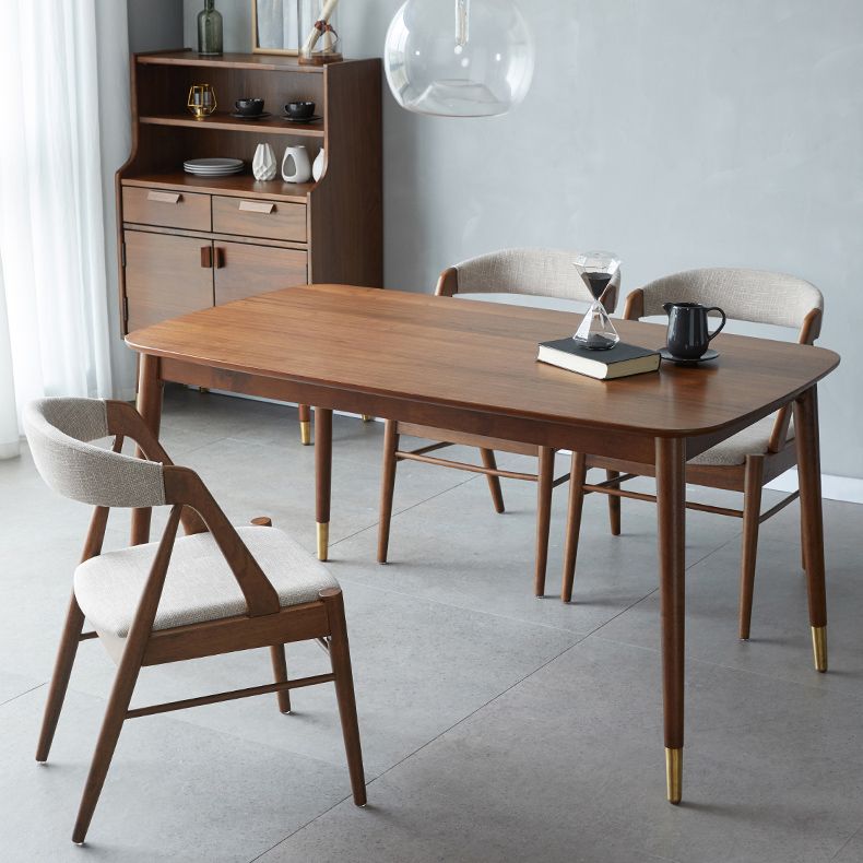 Traditionele luxe rechthoekige eettafel Rubberhouten eettafel met 4 poten