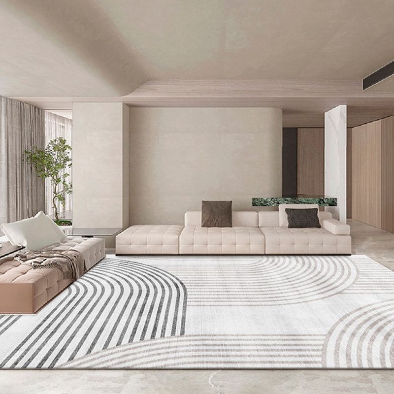 Gray Simple Rug Polyester Trajectory Rug Non-Slip Backing Rug for Living Room