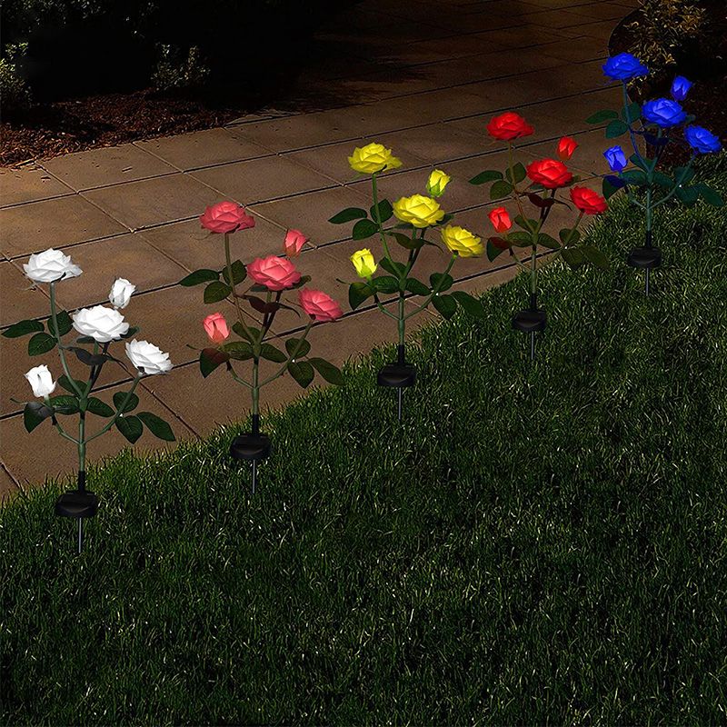Rose Bouquet LED Stake Light Modern Style Plastic Courtyard Solar Lawn Lighting, 2 Pcs