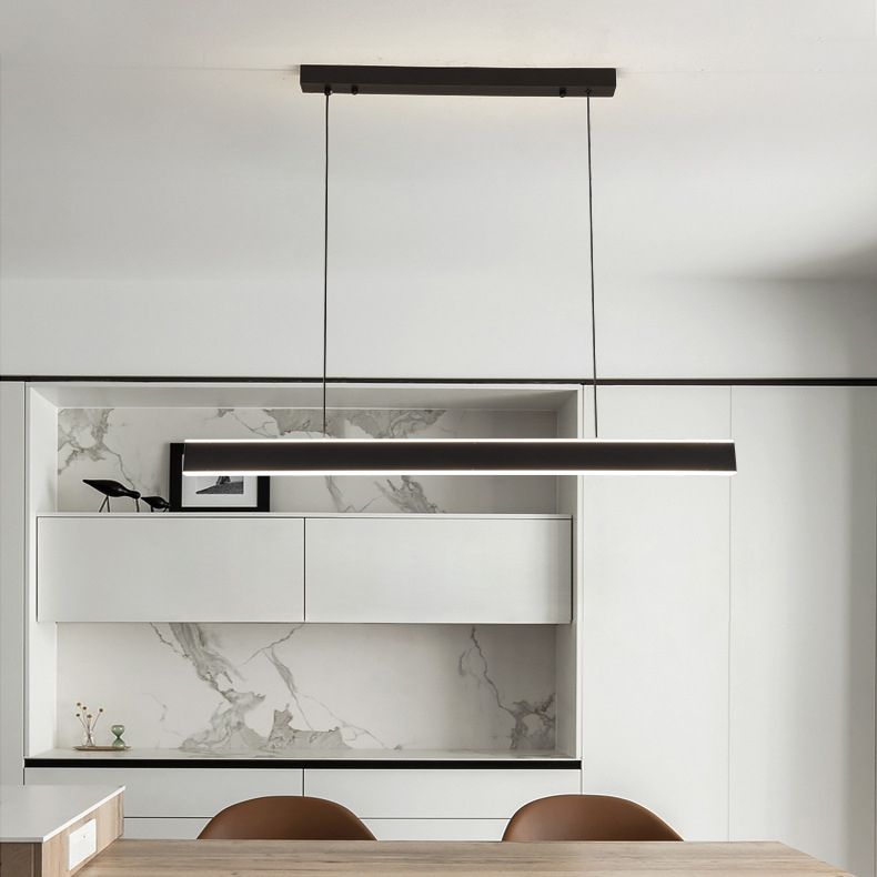 Linear Black Pendant Lighting Modern Metal Island Lighting for Dining Room
