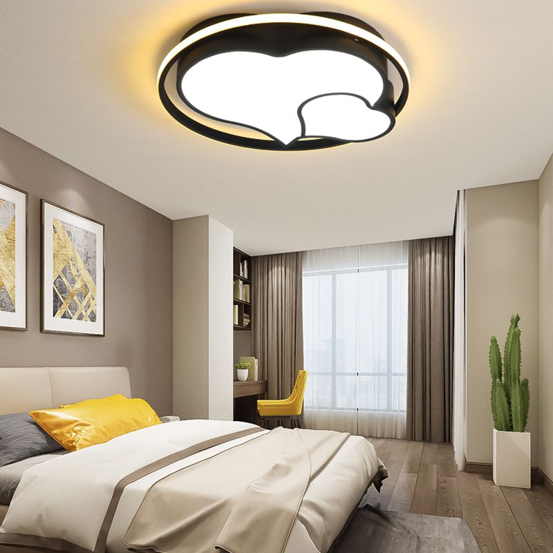 Nordic Heart Shape Ceiling Mount Light 3-Light Bedroom Ceiling Lamps with Acrylic Shade