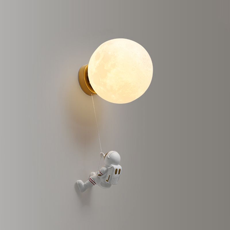 3 Color Opcional Luz Diconce con sombra de vidrio de orbe Astronaut Wall Light