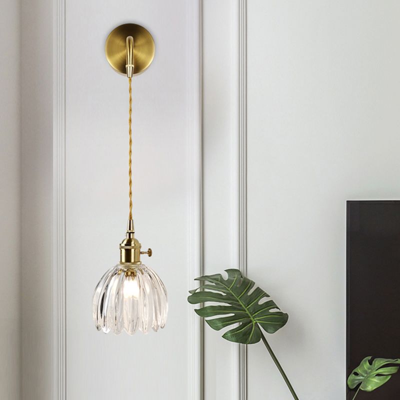 Minimalistische schattierte Wandleuchte Einerbulb klares Glaswandbeleuchtung für Wohnzimmer