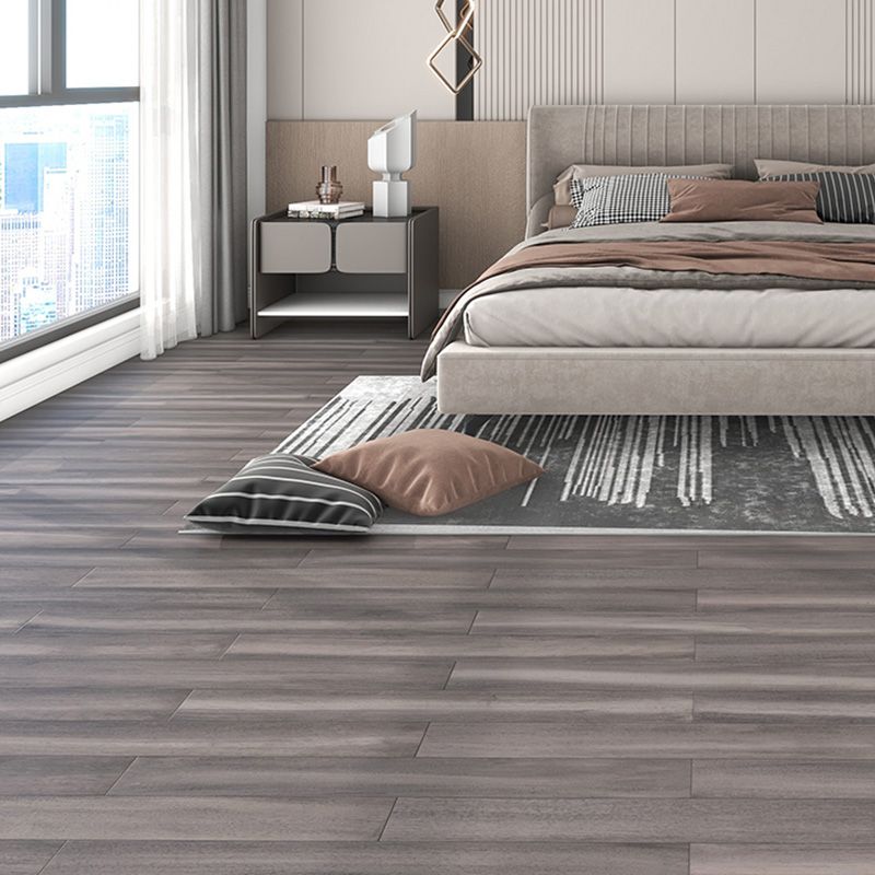 Traditional Plank Flooring Click-Locking Solid Wood Hardwood Deck Tiles