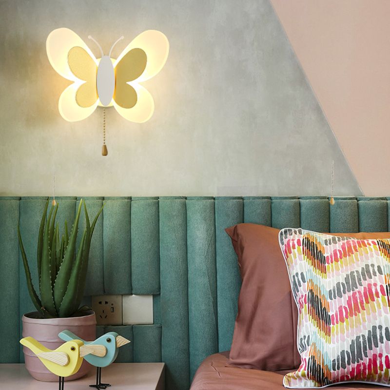 Modern Style Butterfly Shape Wall Sconce Metal 1 Light Wall Light for Bedroom