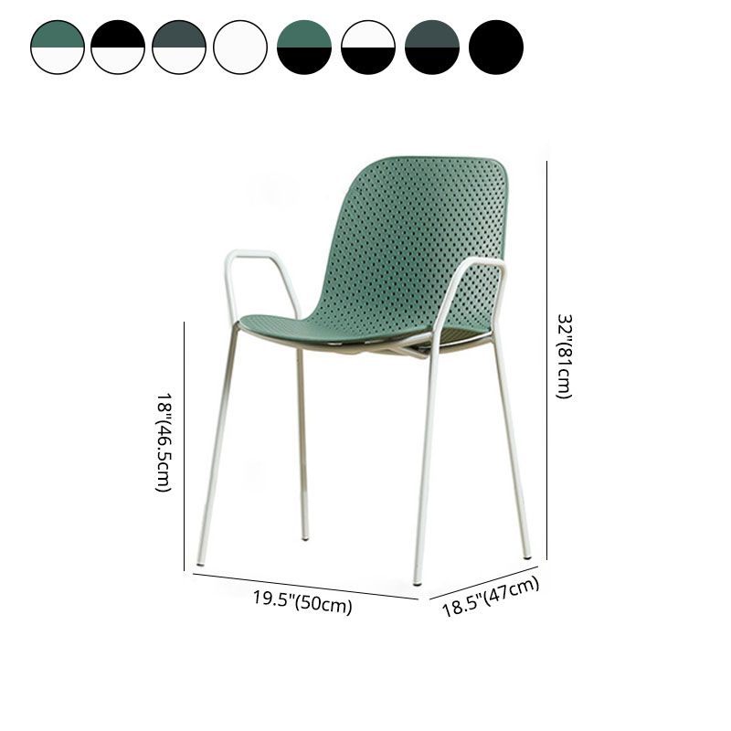 Chaise d'intérieur contemporaine avec accoudoirs et dossier solide en métal (Ensemble de 4)