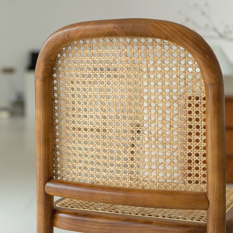 Silla de comedor tradicional sin brazos, sillas laterales con respaldo abierto y patas de madera