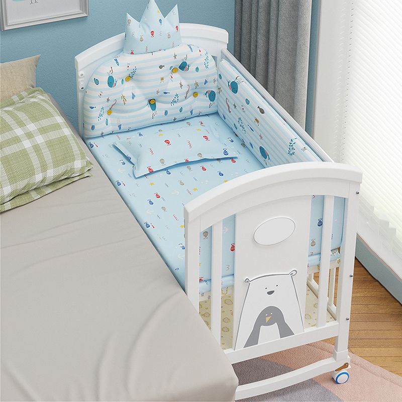 Solid Wood Contemporary Nursery Bed Rectangle Arched Crib with Guardrail