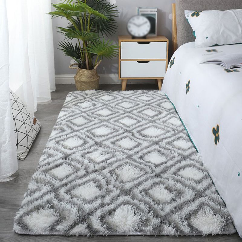 Aesthetic Contemporary Tartan Rug Simplicity Shag Polyester Area Rug Easy Care Stain Resistant Area Carpet for Bedroom