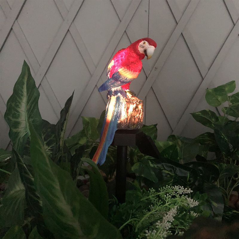 Parrot Shape Outdoor Solar Ground Light Resin Art Decor LED Stake Lighting, 1 Piece