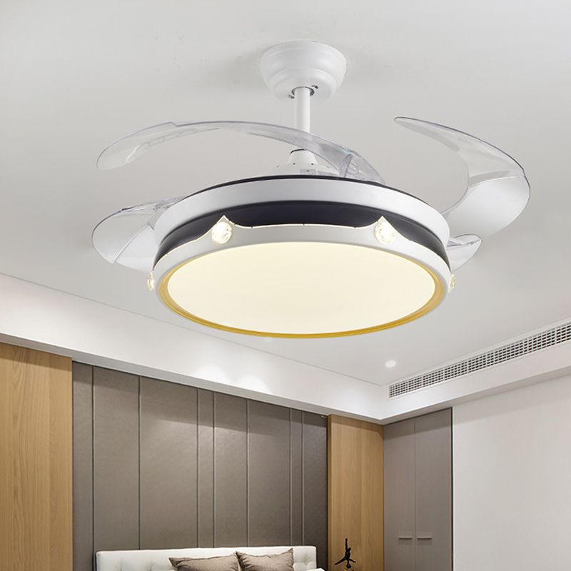 Acryl-trommelvormig plafondventilator licht Minimalisme Wit met 4-blade LED Semi Flush Mount Lighting, 42 "breed