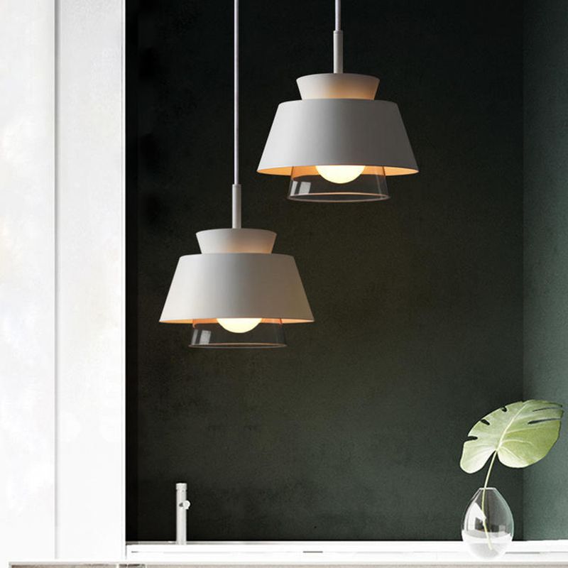 Metal Barrel Hanging Lights Modern Macaron Style 1 Light Pendant Light pour salle à manger